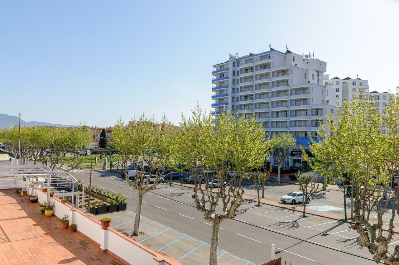 Empuriabrava Apartaments Nº6 Екстериор снимка