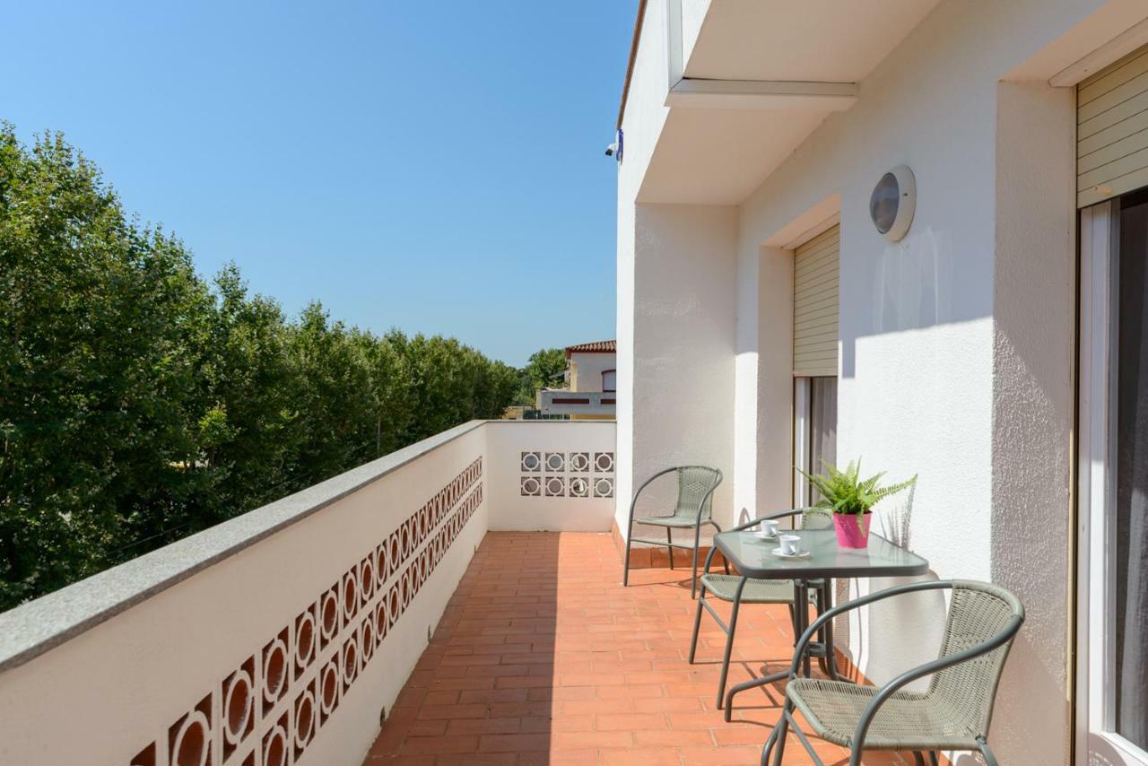 Empuriabrava Apartaments Nº6 Екстериор снимка